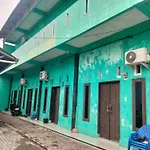 Spot On 92839 Nany Asoka Syariah Near Anyong Cafe Studio