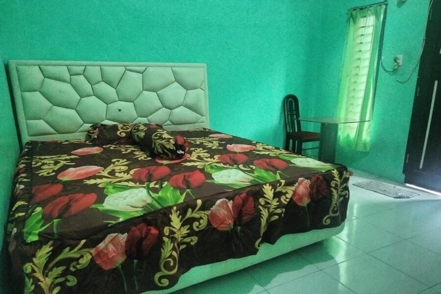 Hotel Spot On 92839 Nany Asoka Syariah Near Anyong Cafe Medan